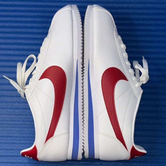 Size 10.5- Women’s Nike Cortez Shoes Classic Forrest Gump White Red 807471-103 - Picture 6 of 8